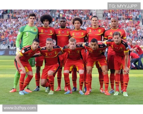 足球明星齐聚欧洲联赛展现风采激烈竞争引发全球关注与热议